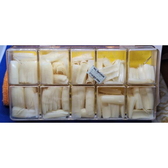 International Nail Manufacturer 500pc Professional Nail Assortment- Never used - Picture 5 of 5